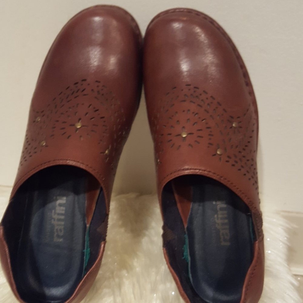 UMBERTO Raffini Clogs - Picture 3 of 8